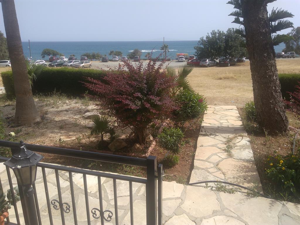 Yialos Apartments Pissouri Eksteriør billede